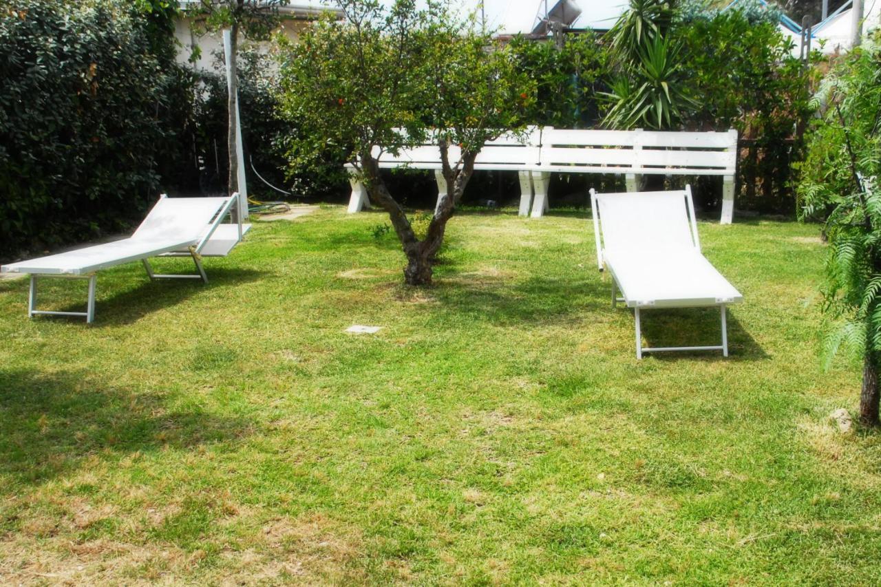 Marechiaro Paestum Hotel Luaran gambar